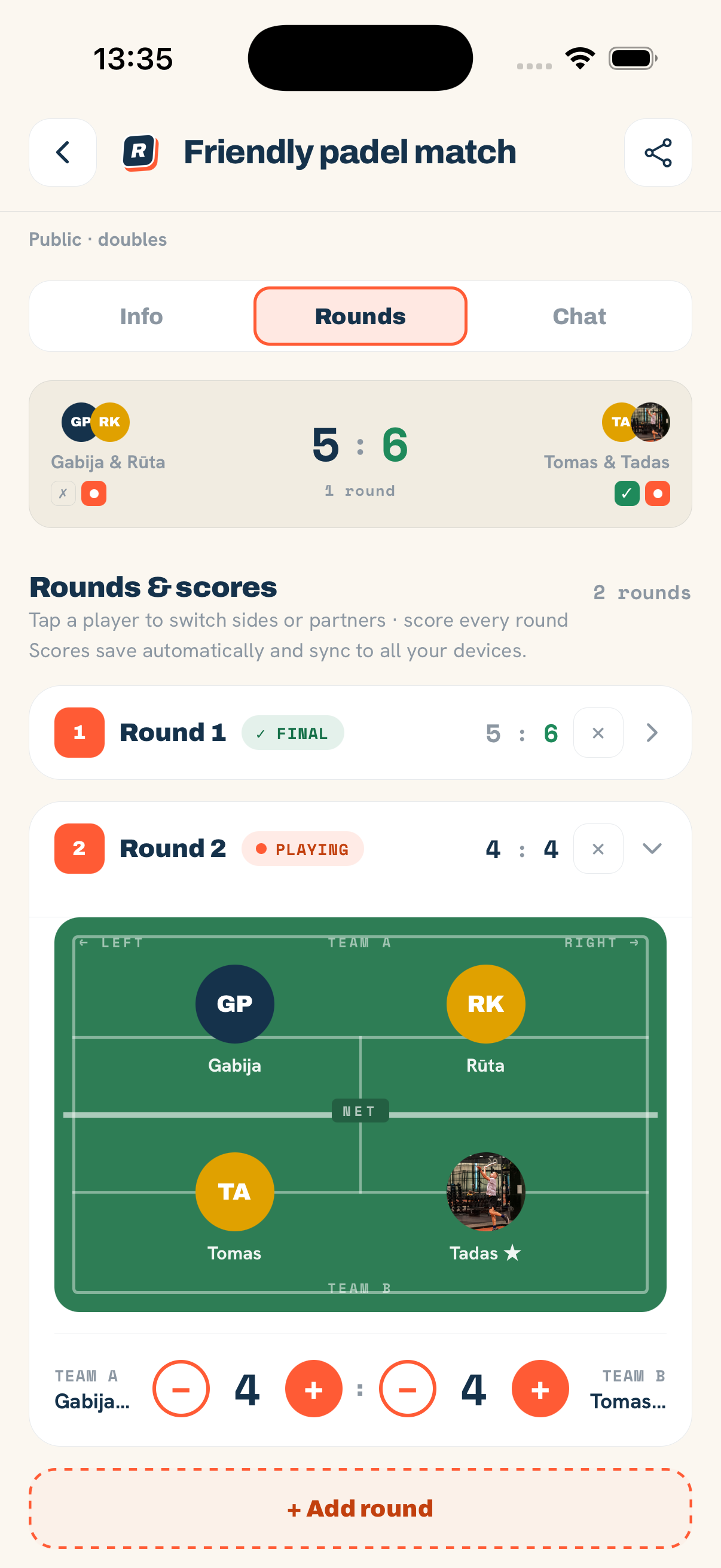 iPHONE · Live scoring