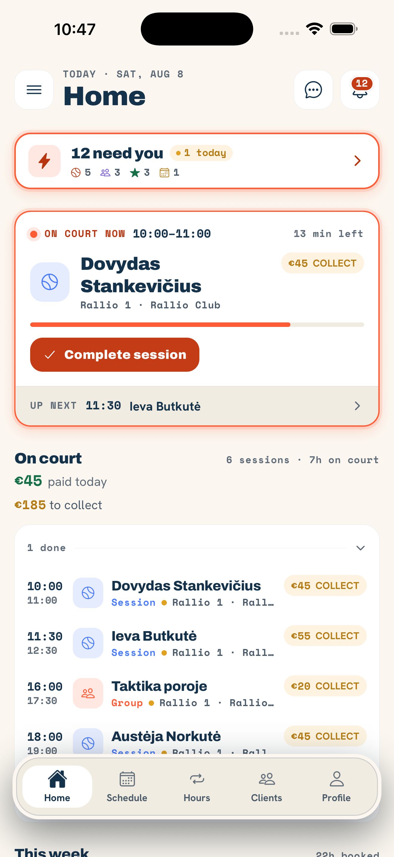 Rallio coach app — today's sessions, payments to collect and the week's booked hours